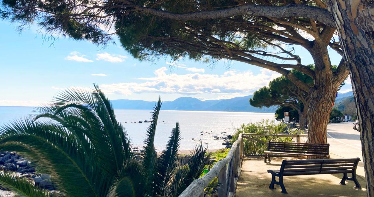 Casa Chiara, appartamento per 4 Cala Gonone Esterno foto
